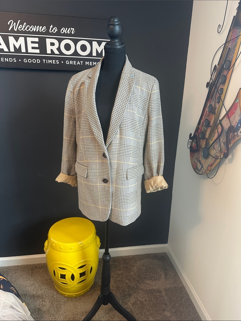 Ann Taylor Plaid Blazer in Beige and Gray